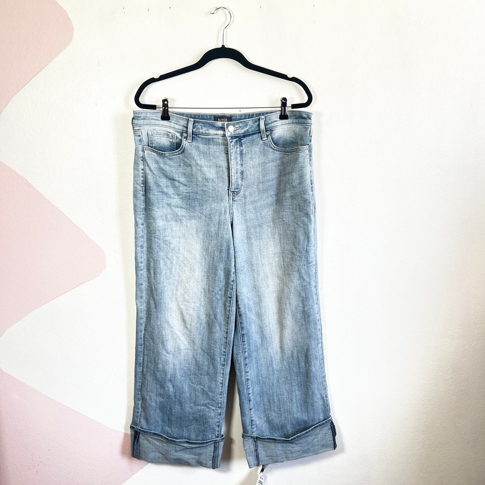 NYDJ Wide Leg Jeans Womens 12 Blue Light Wash Lift Tuck Teresa Cropped